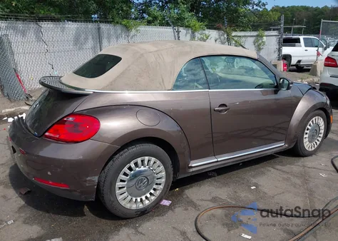 2013 Volkswagen Beetle 2.5L из США, поврежденный, VIN 3VW5P7AT5DM831464